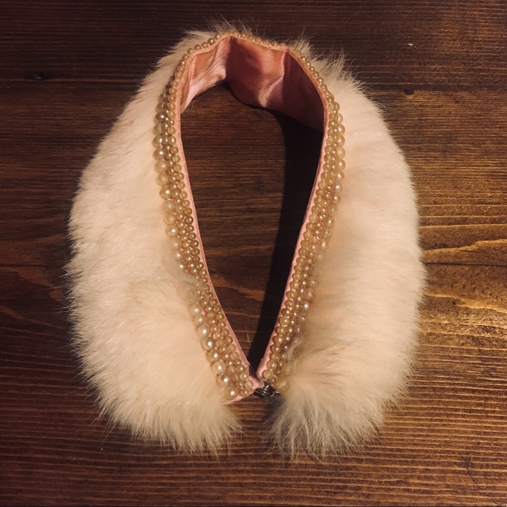 Vintage fur choker